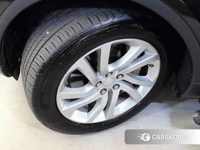 Land Rover Discovery 5 id 3955500 из Кореи 11