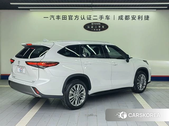 Toyota Highlander id 4314618 из Китая 11