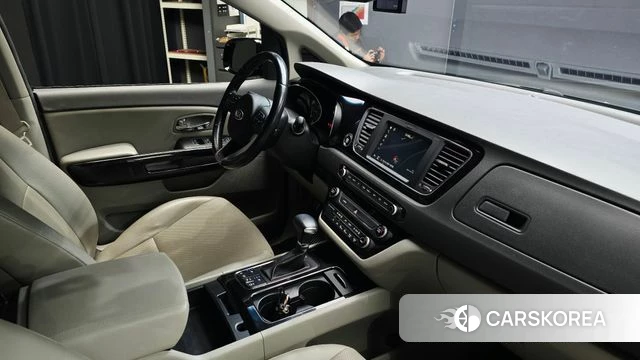 Kia All New Carnival id 4770861 из Кореи 11