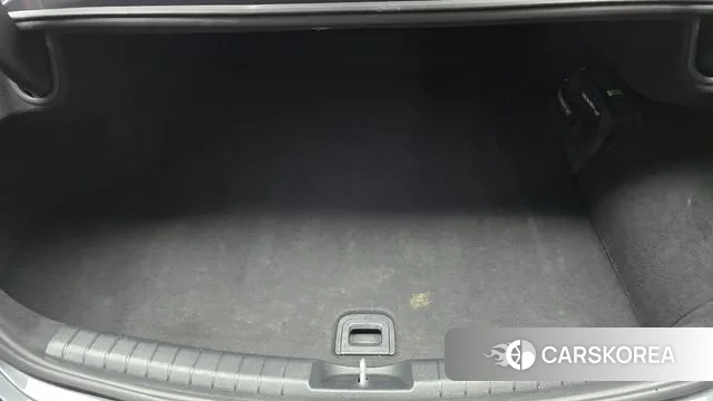 Hyundai The New Grandeur IG Hybrid id 3582701 из Кореи 11