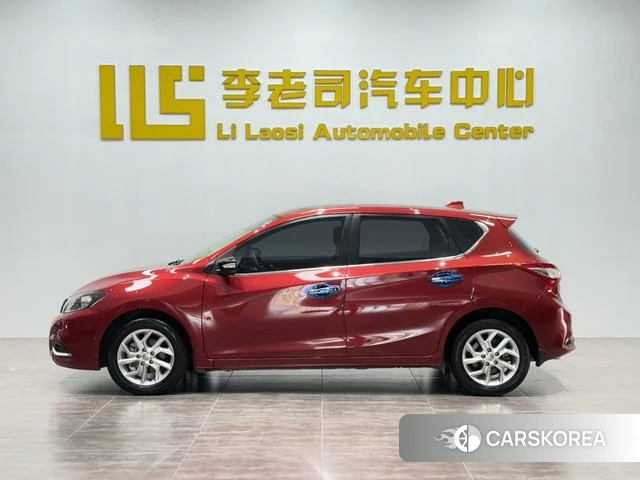 Nissan TIIDA id 4393806 из Китая 11