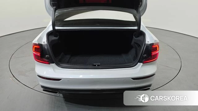 Volvo S60 3rd generation id 4187881 из Кореи 11