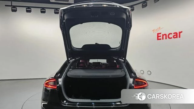 Kia Stinger id 3845677 из Кореи 11