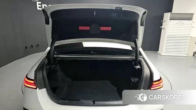 BMW 5 Series (G60) id 3431378 из Кореи 11