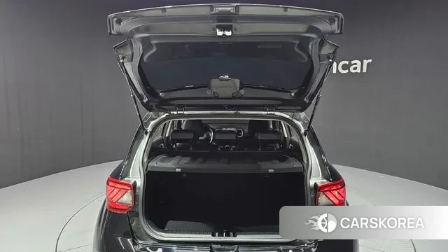 Hyundai Venue id 3291876 из Кореи 11