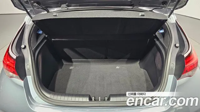 Hyundai Veloster (JS) id 2687867 из Кореи 11