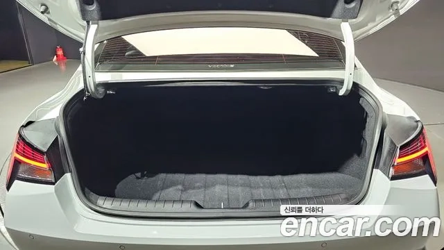 Hyundai Avante Hybrid (CN7) id 2879641 из Кореи 11