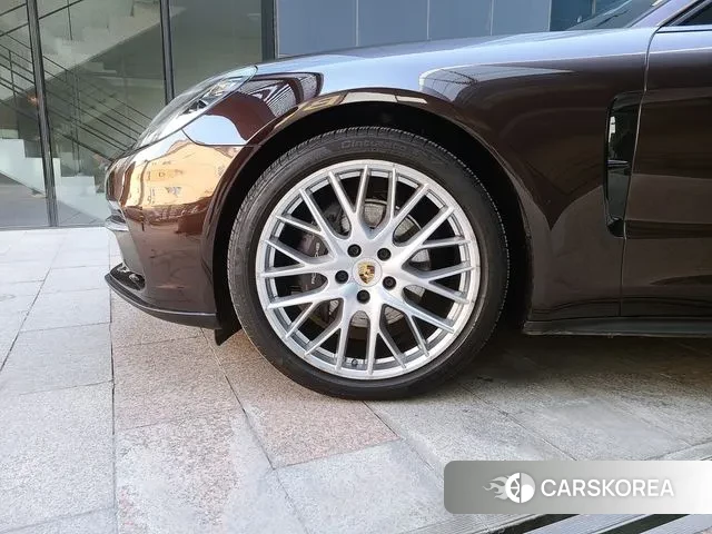 Porsche Panamera (971) id 3728442 из Кореи 11