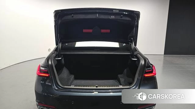 BMW 7 Series (G11) id 4196394 из Кореи 11