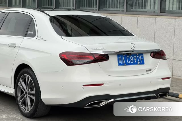 Mercedes-Benz E-class id 4256710 из Китая 11