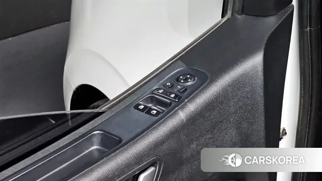 Hyundai Staria id 3571907 из Кореи 11