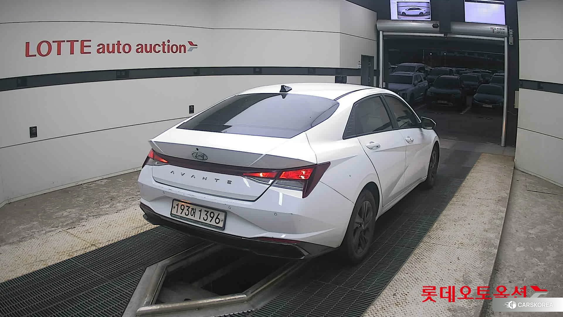 Hyundai Avante Hybrid id 4902485 из Кореи 11