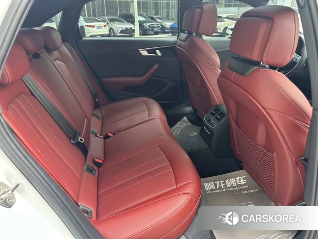 Audi A4L id 4264195 из Китая 11