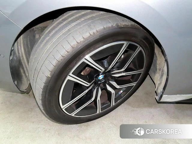 BMW 7 Series (G70) id 4200830 из Кореи 11