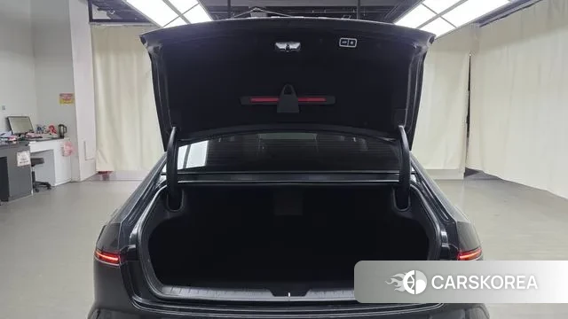 Hyundai Grandeur (GN7) id 3388863 из Кореи 11