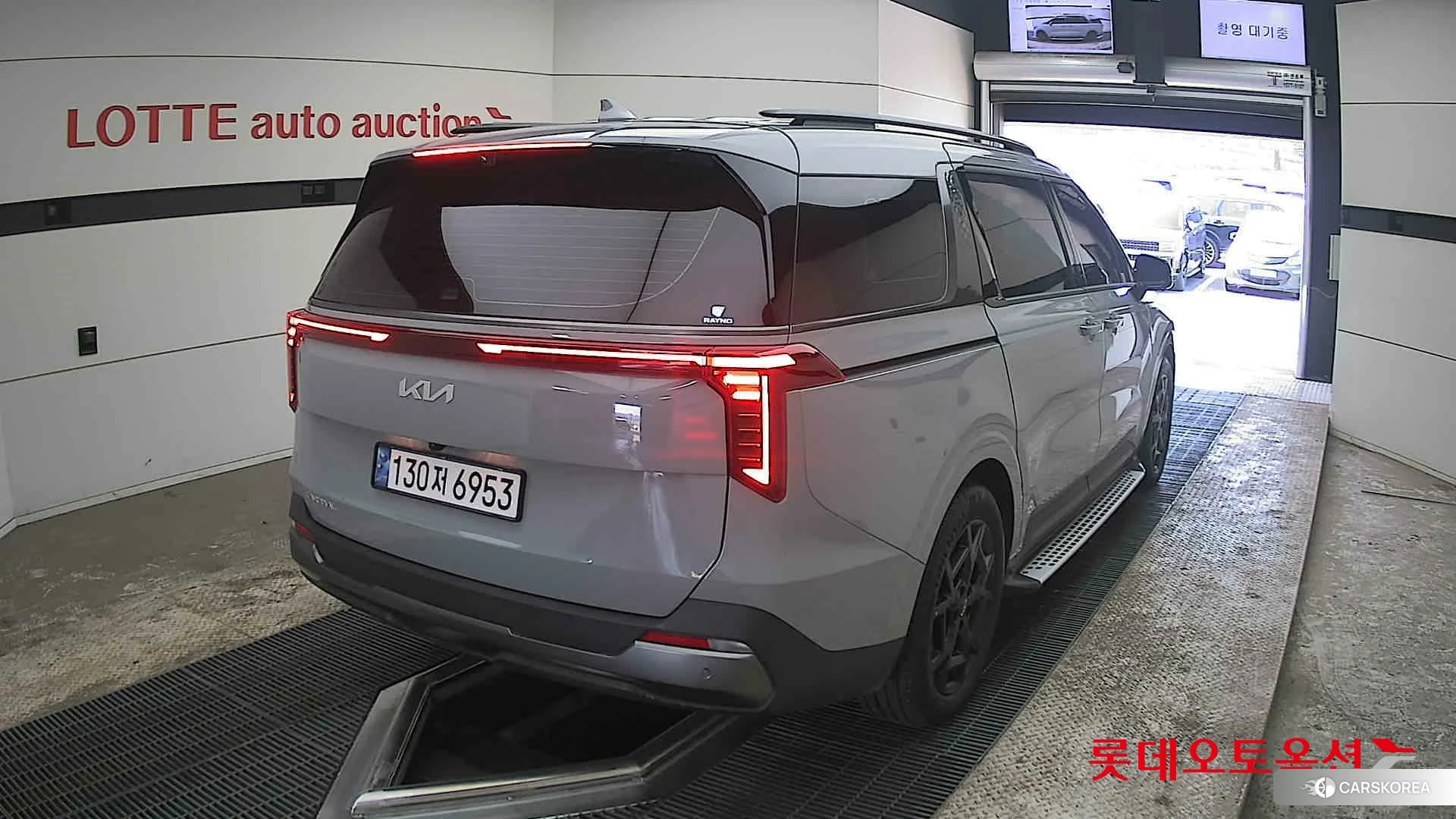 Kia Carnival id 3882084 из Кореи 11