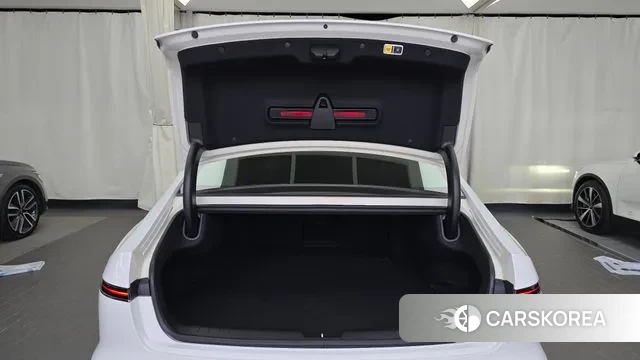 Hyundai Grandeur (GN7) id 3021716 из Кореи 11