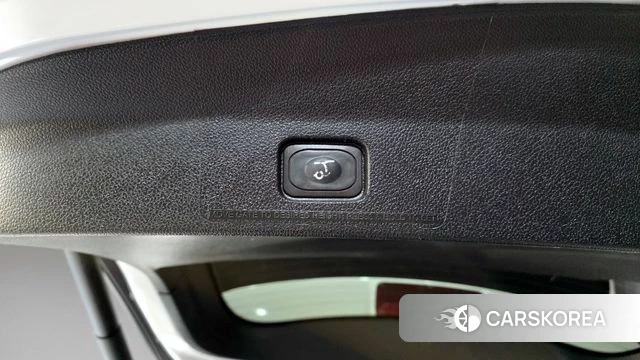 Ford Explorer id 3853658 из Кореи 11