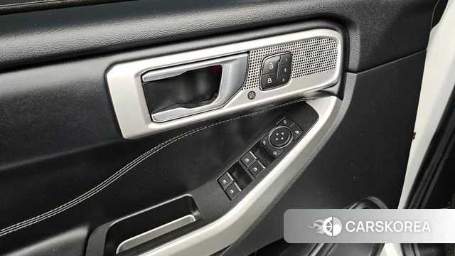 Ford Explorer 6th Generation id 3910200 из Кореи 11