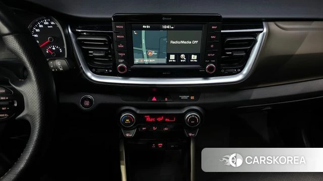 Kia Stonic id 3893418 из Кореи 11