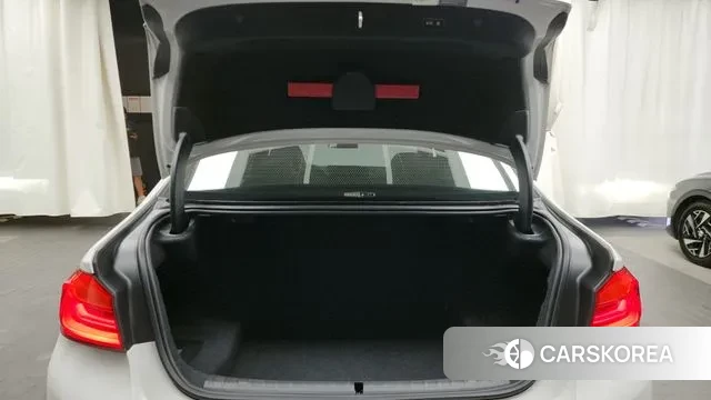 BMW 5 Series (G30) id 2985636 из Кореи 11