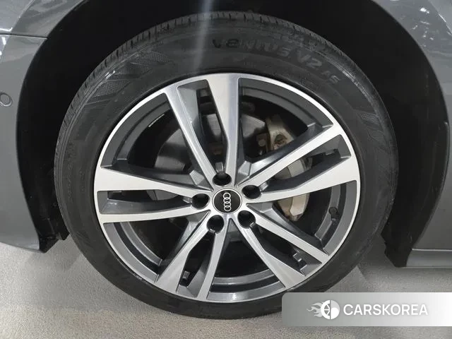 Audi A6 (C8) id 3378680 из Кореи 11