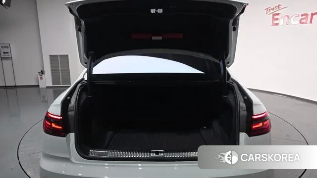 Audi A8 (D5) id 3384823 из Кореи 11