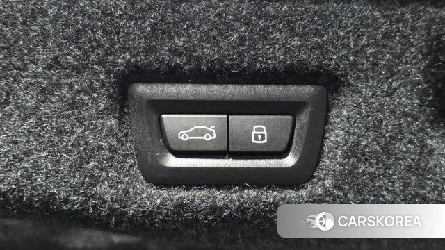 BMW 5 Series (G60) id 4248114 из Кореи 11