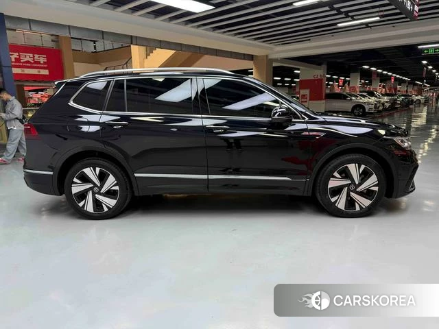Volkswagen Tiguan L id 4274295 из Китая 11