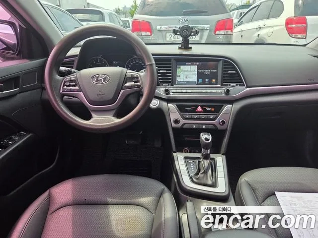 Hyundai Avante AD id 2872770 из Кореи 11