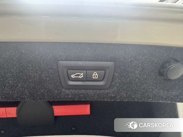BMW 5 series id 4256949 из Китая 11