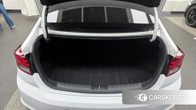 Hyundai The New Avante AD id 3494467 из Кореи 11