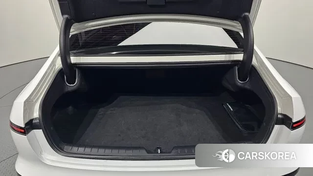 Hyundai Grandeur (GN7) id 3487068 из Кореи 11