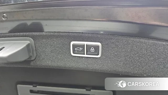 Genesis G80 (RG3) id 3281420 из Кореи 11