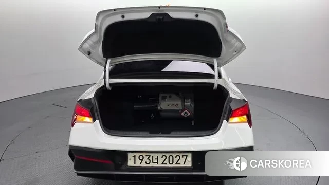 Hyundai The New Avante (CN7) id 3437325 из Кореи 11