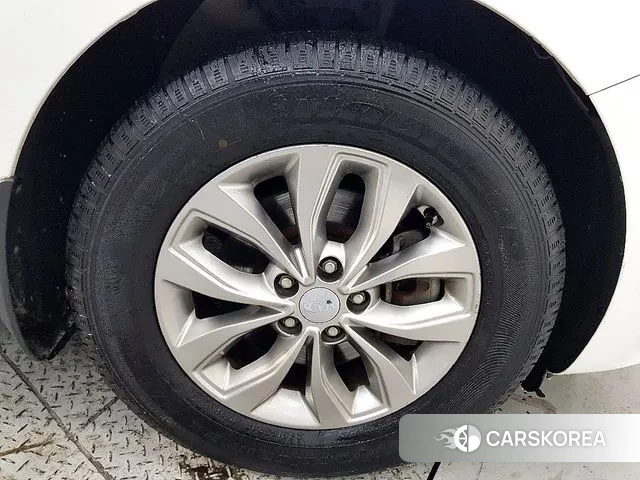 Kia The New Carnival id 3619162 из Кореи 11