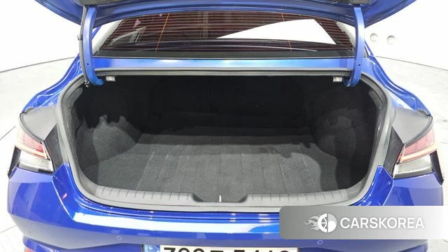 Hyundai Avante Hybrid (CN7) id 3935860 из Кореи 11