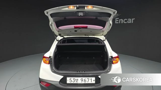 Kia Stonic id 3845075 из Кореи 11