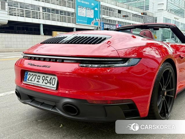 Porsche 911(992) id 4369165 из Кореи 11