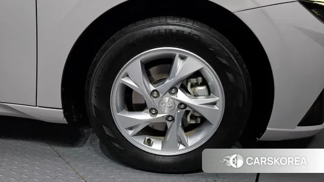 Hyundai Avante (CN7) id 3753558 из Кореи 11