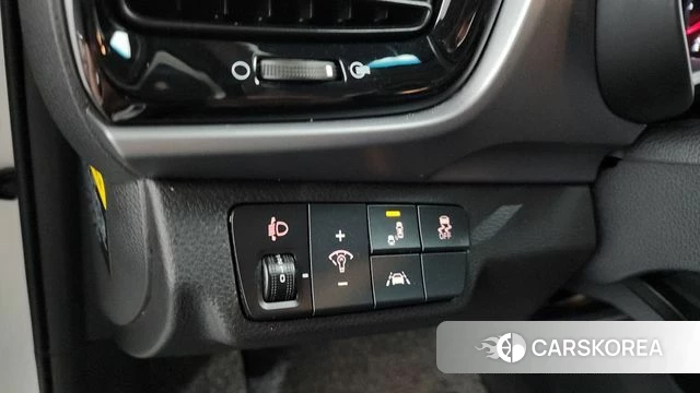 Kia Stonic id 4435678 из Кореи 11