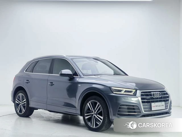 Audi Q5L id 4263987 из Китая 11