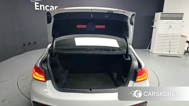 BMW 5 Series (G30) id 3622188 из Кореи 11