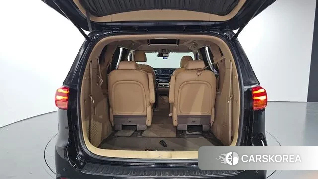 Kia The New Carnival id 3308150 из Кореи 11