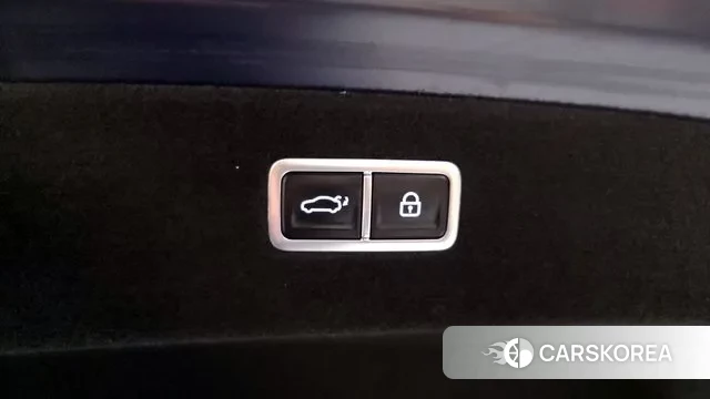 Genesis G90 (RS4) id 3432384 из Кореи 11