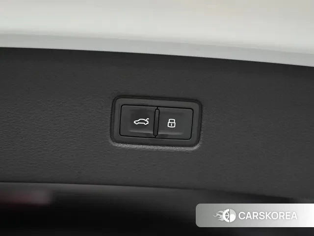 Audi Q7 (4M) id 3349884 из Кореи 11