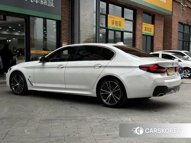 BMW 5 series id 4271148 из Китая 11