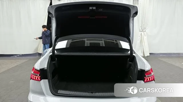 Audi A6 (C8) id 3712582 из Кореи 11