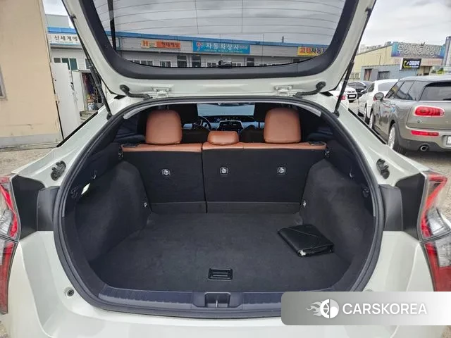 Toyota Prius 4th Generation id 3399256 из Кореи 11