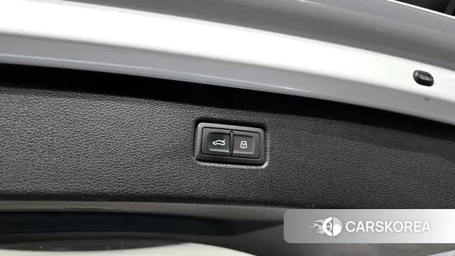 Audi Q7 (4M) id 3593054 из Кореи 11